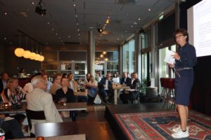 – Dette er et vedtak vi har jobbet for, sammen med Lillestrøm Næringsråd, Fet Næringsforening og Sørum Næringsforum, forteller Inger-Lise M. Nøstvik i Kunnskapsbyen Lillestrøm.