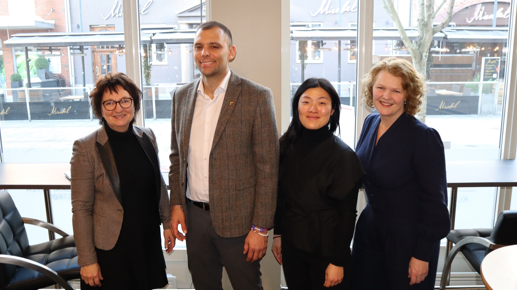 Inge-Lise M. Nøstvik, Carl Thodesen, Hanna Flood, Annhild Mosdøl